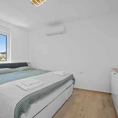 Villa Juric